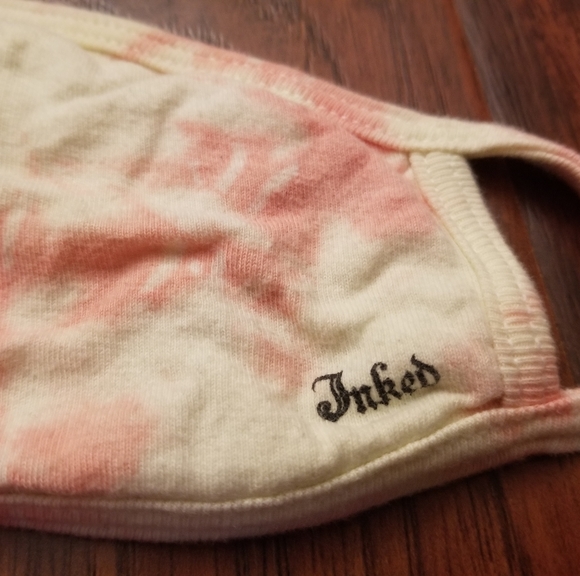 Inked Tie Dye Face Mask - Picture 4 of 4